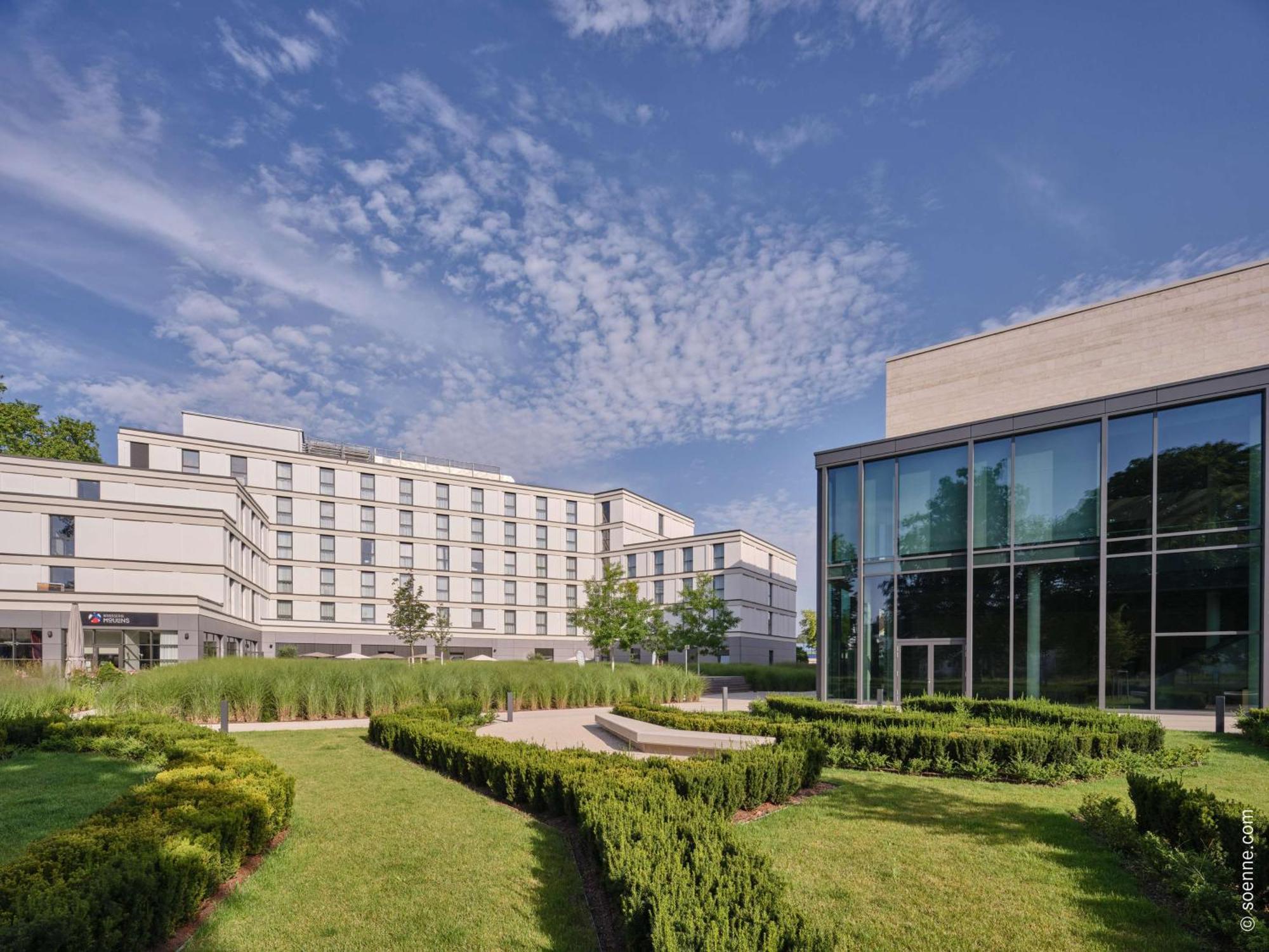 Dorint Parkhotel Frankfurt / Bad Vilbel Kültér fotó
